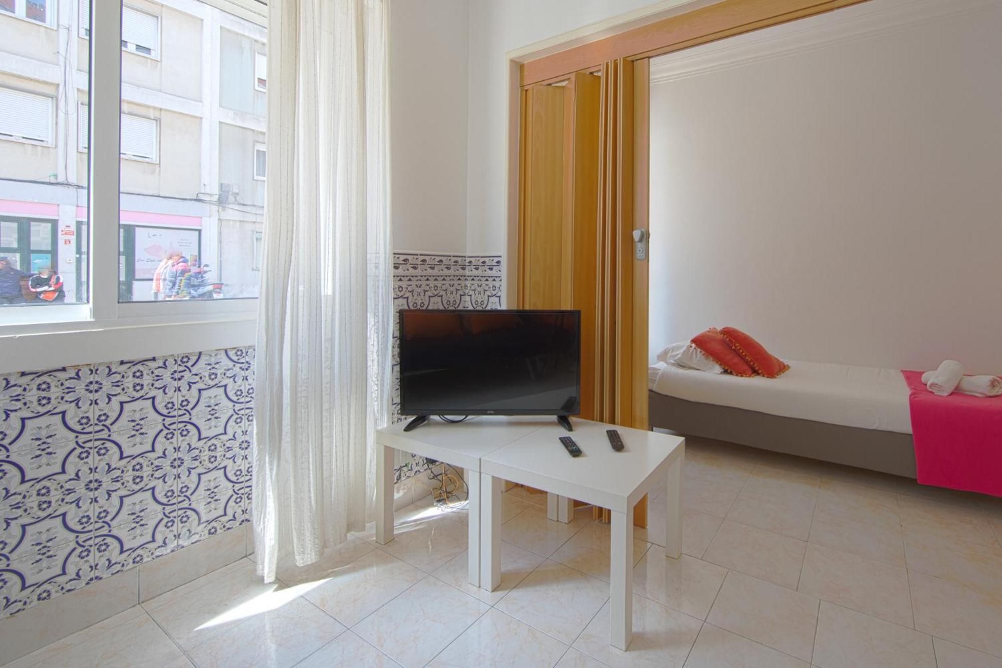 Alameda Typical By Homing Apartment Lissabon